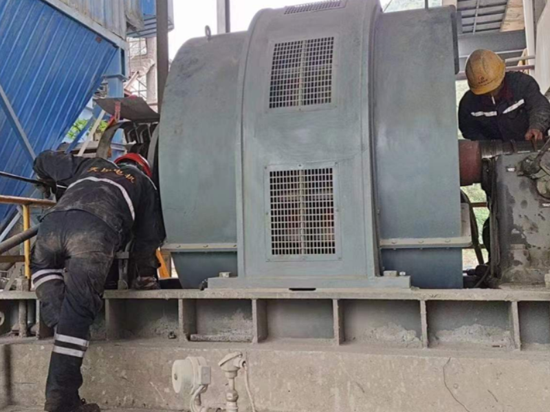 外圍工程維修（xiū）現場