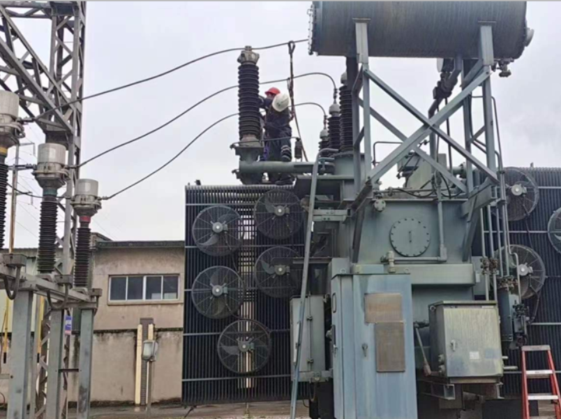 　外圍工程維修現場